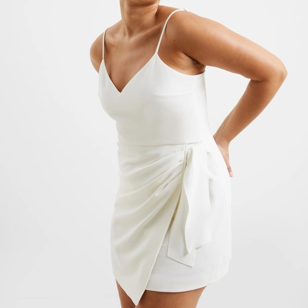 French Connection Whisper Faux Wrap Dress in White Size 4